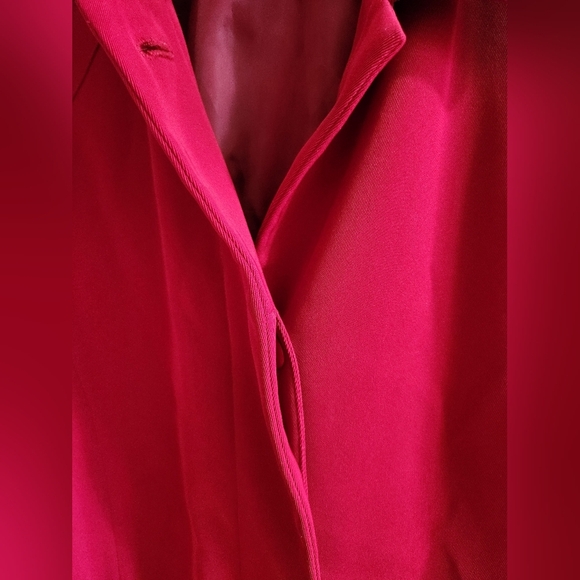 Fen-nelli Women's Coat Red with Removable Hood Size M (7-8), Button-up Closure - Picture 5 of 10